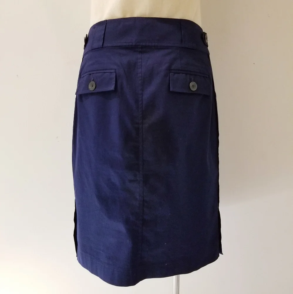 St. John 2012 Resort Collection 100% Cotton Navy Blue Side Button Skirt Sz 4